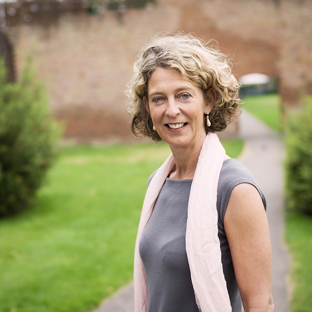 mr. F.A. (Aleide) Hendrikse-Voogt